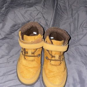 Stride rite 360 brown shoes